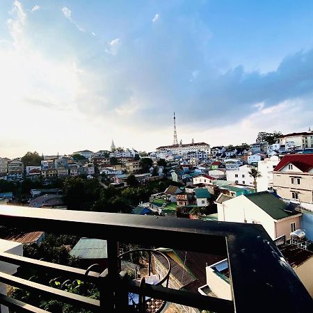 Hanz Bao Hoang Hotel Dalat Bagian luar foto