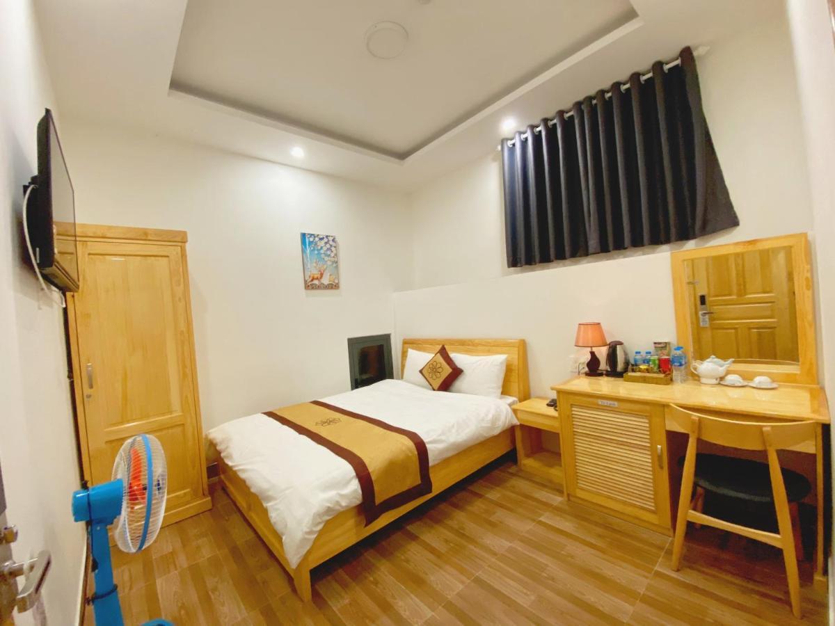 Hanz Bao Hoang Hotel Dalat Bagian luar foto